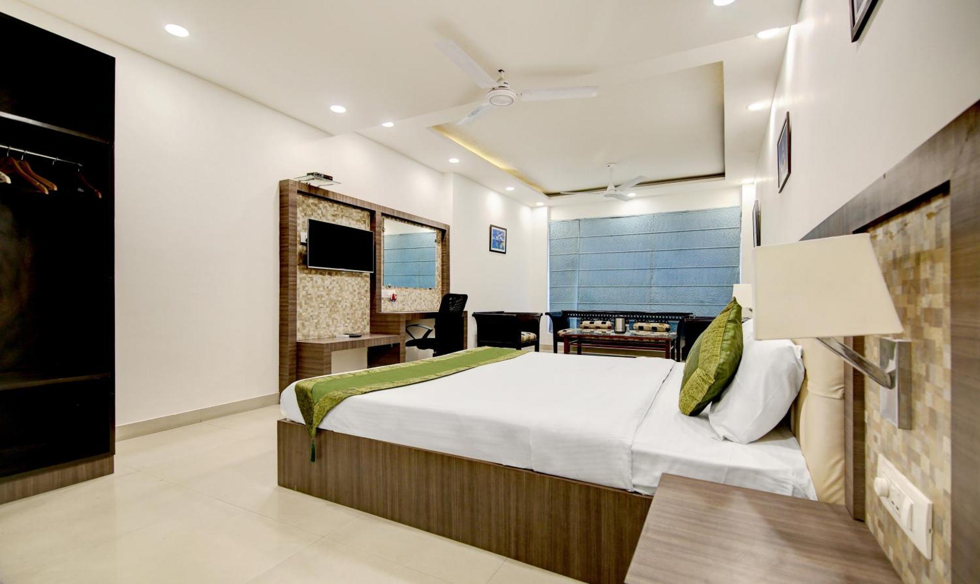 Itsy Hotels Solitaire Амбала Экстерьер фото